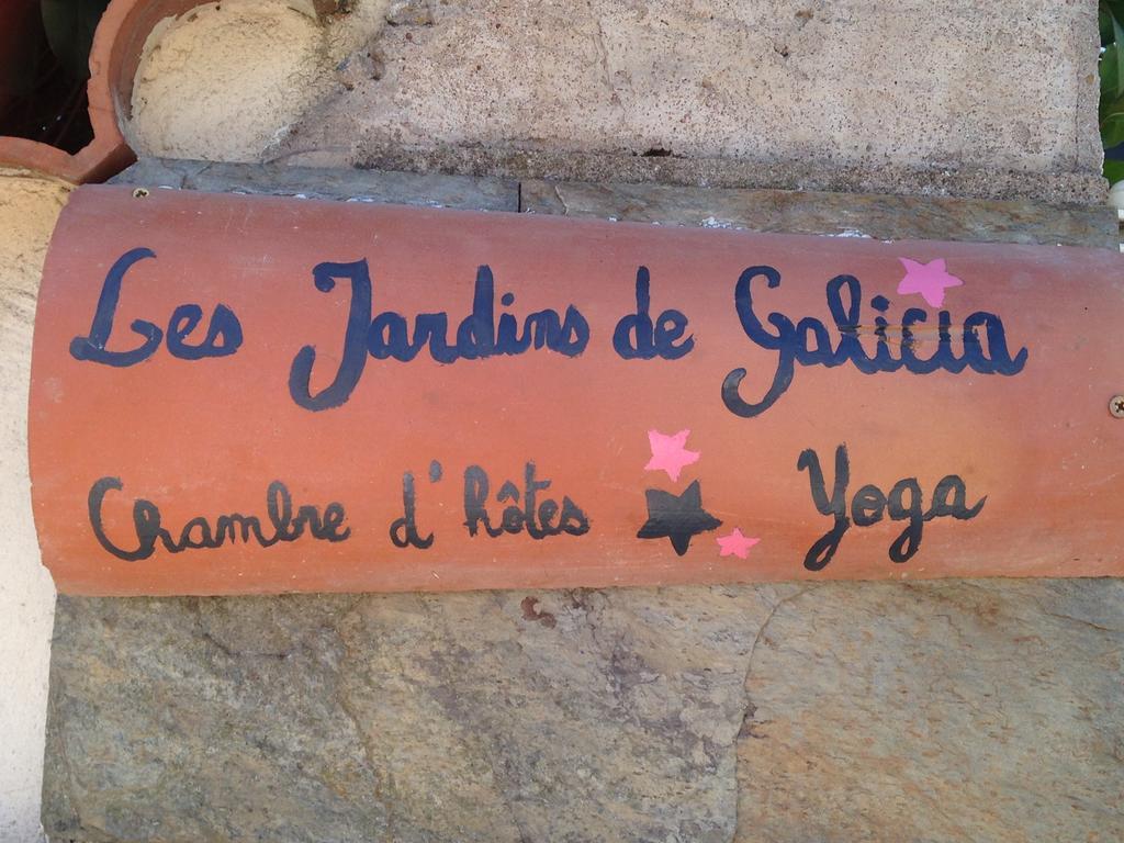 Bed and Breakfast Les Jardins De Galicia Sète Exterior foto