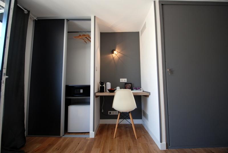 Bed and Breakfast Les Jardins De Galicia Sète Zimmer foto