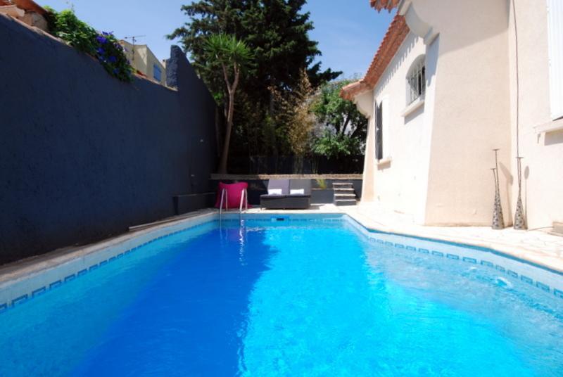 Bed and Breakfast Les Jardins De Galicia Sète Zimmer foto
