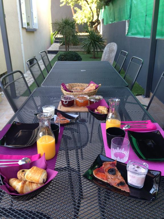 Bed and Breakfast Les Jardins De Galicia Sète Exterior foto